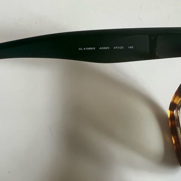 CELINE CAT EYE S004 SUNGLASSES IN ACETATE
DARK GREEN / HAVANA - Picture 5 of 10